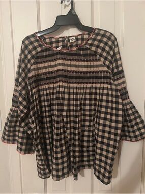 ivy jane Black and Cream Checked Smocked Bell-Sleeve Blouse
